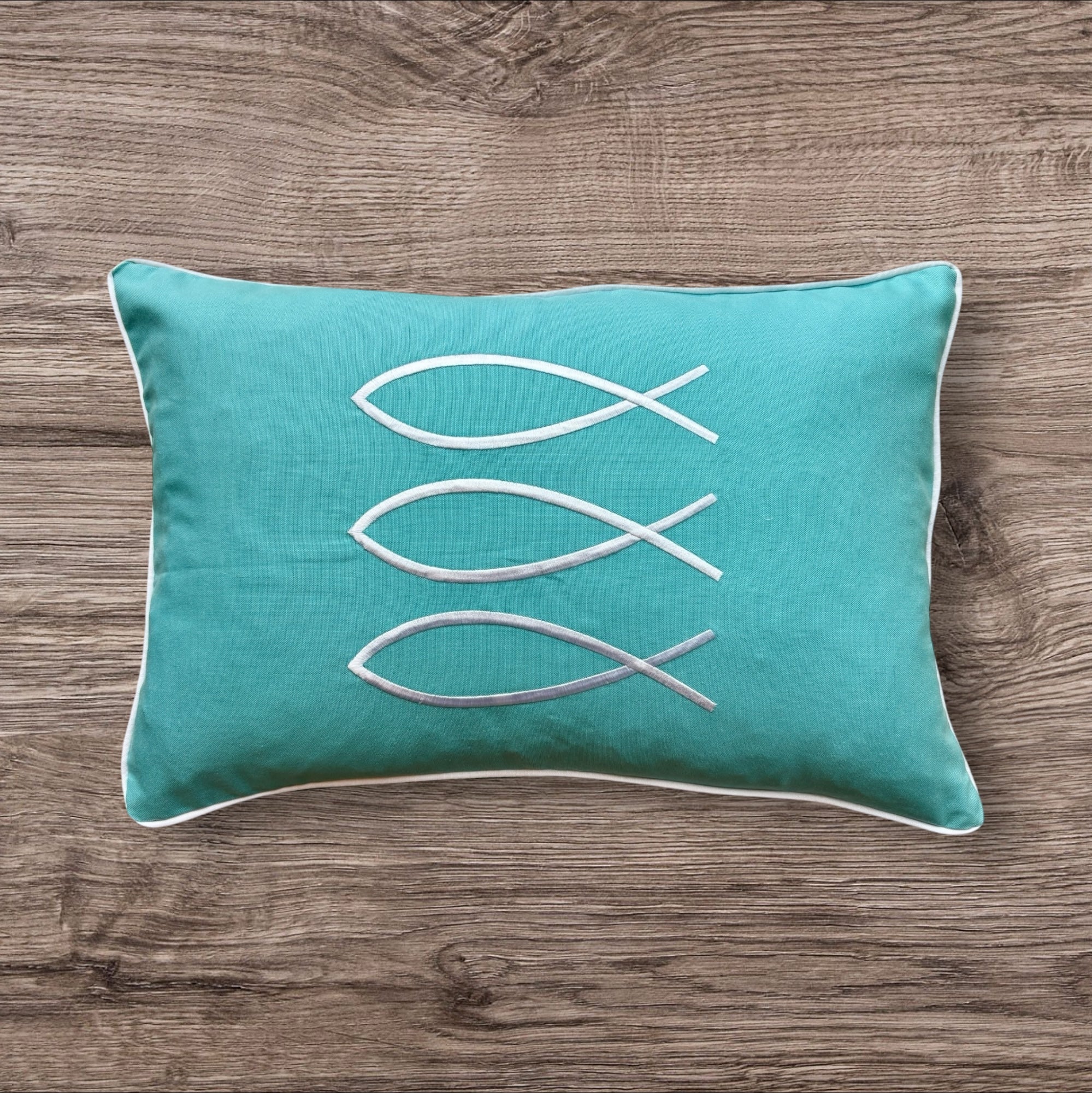 Decorative pillow in Azure color