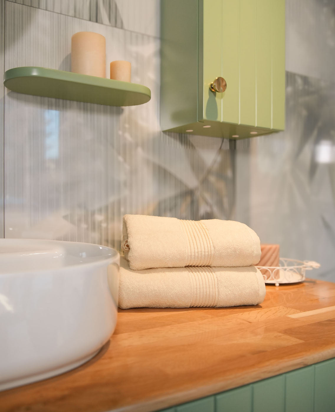 Harbourloom cotton face towels – soft, eco-friendly towels crafted for everyday bathroom use, combining comfort, sustainability, and style.