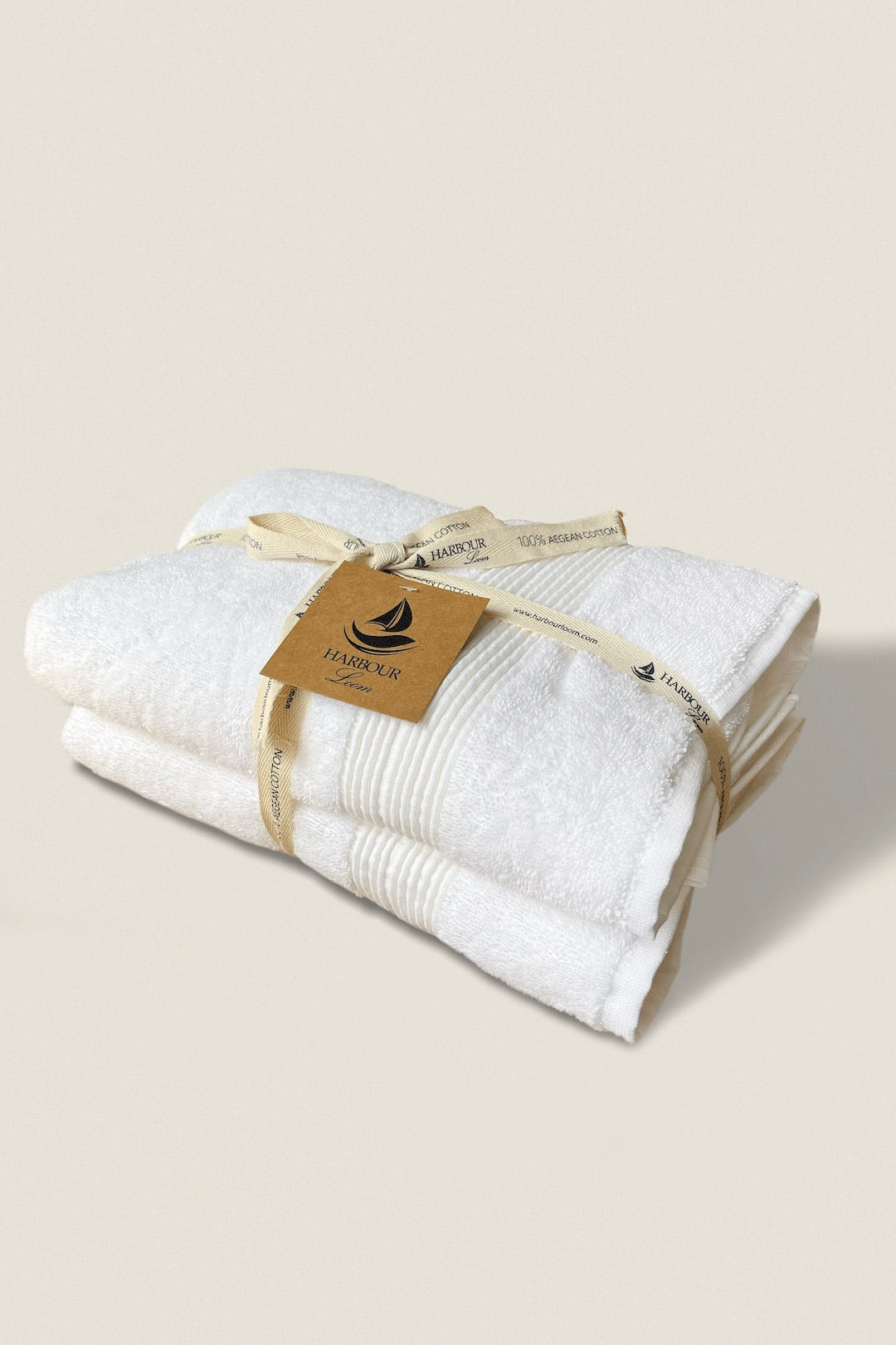 Elegant bath towel set