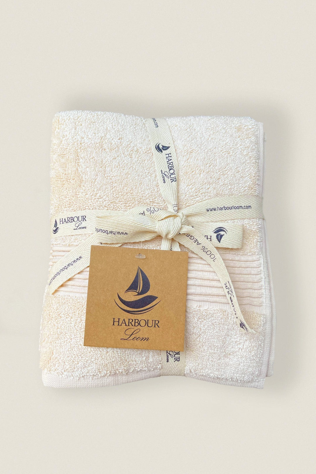 Elegant bath towel 