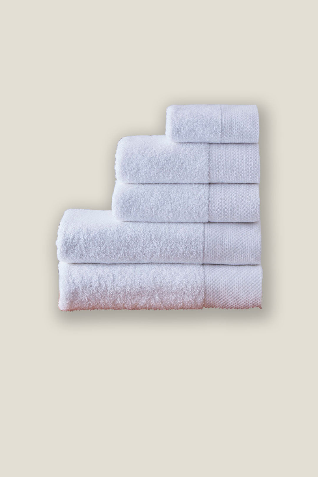 white hotel towels