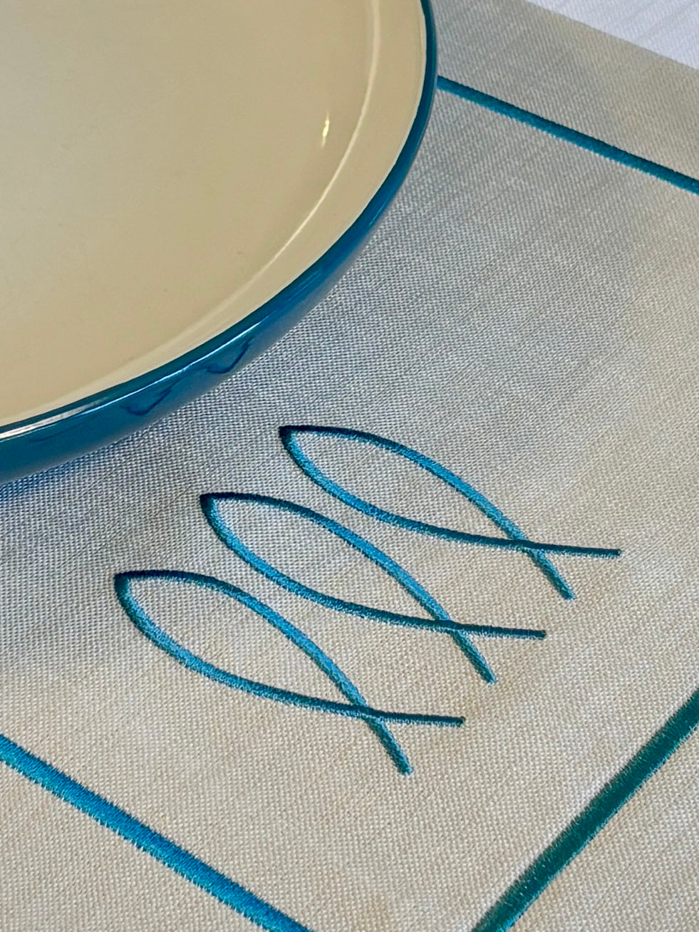 Sand color table Mat